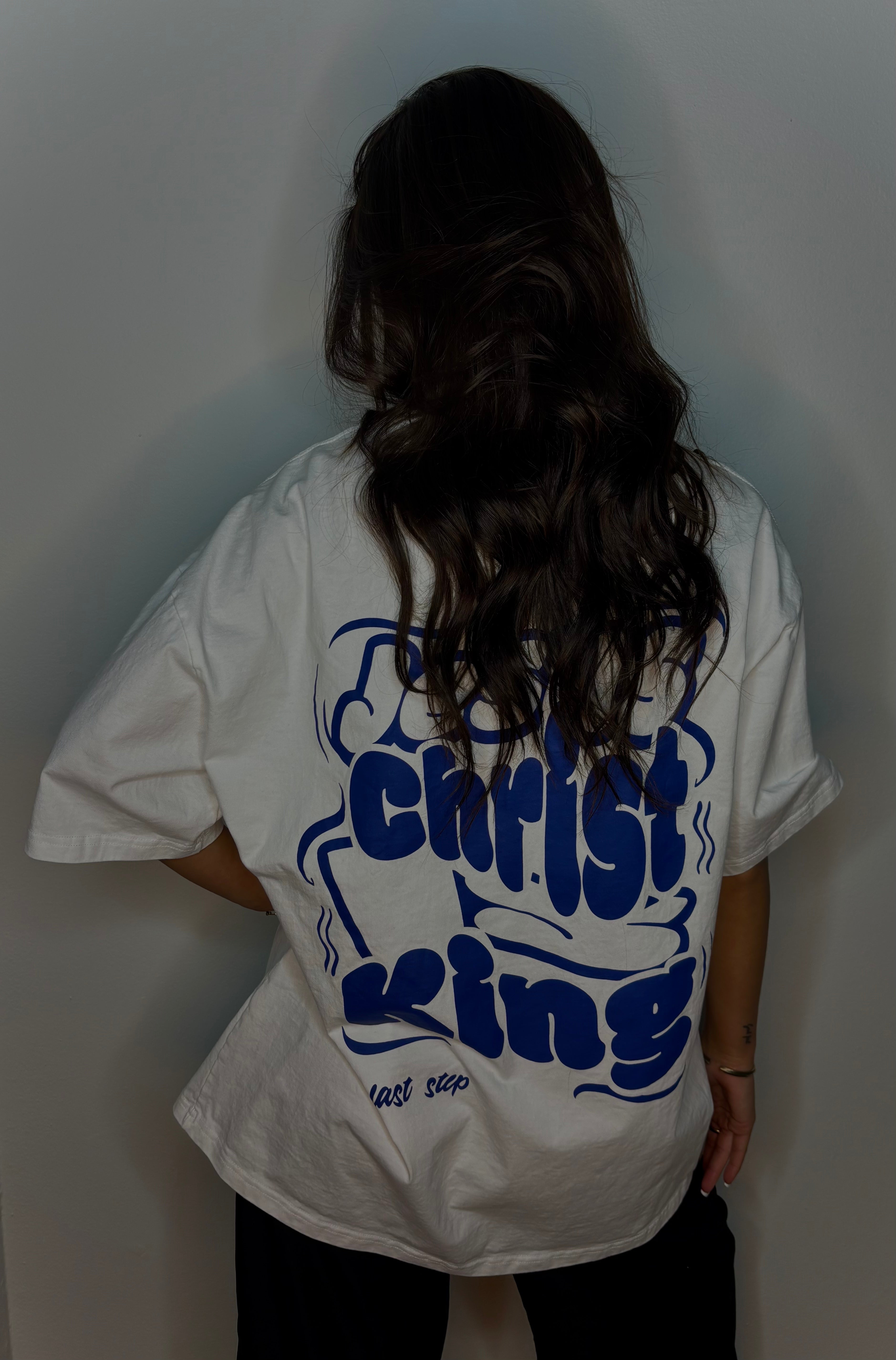 Jesus-Christ is king Oversize Shirt